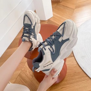 Baskets plateforme tendance pour femme, style sport décontracté, semelle épaisse, chaussures d'extérieur confortables avec semelle intérieure et semelle extérieure en caoutchouc - Product Image 1