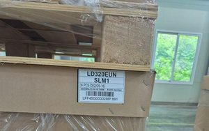แผงจอ LCD รุ่น LD320EUN-SLM1/SEM1 ขนาด 32 นิ้ว ความละเอียด FHD 450 nits LVDS 51 พิน สำหรับเปลี่ยนจอแสดงผลเกมมิ่งเชิงพาณิชย์ รุ่น LD320DUE-FHB1 มีสินค้าในสต็อก - Product Image 4