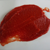 Pâte de tomate en conserve premium en saumure, haute teneur en Brix 28~40, pour la restauration, sauces pour pizzas et pâtes, concentrée, prête à l'emploi, qualité industrielle