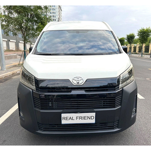 Toyota Hiace Usada Asequible, 9 Asientos, Minibús Hiace, Estilo de Alta Gama - Product Image 4
