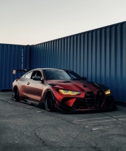 Pellicola Vinilica Opaca in PVC/PET Rossa per Wrapping Auto, Senza Bolle, per Interni ed Esterni, Adesivo Fai-da-Te per Cambio Colore Auto - Product Image 4