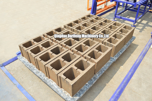 QT12-15 impianto di produzione di blocchi di cemento di livello superiore | Macchinari per blocchi idraulici completamente Auto | Produzione di fabbrica di Darifeng - Product Image 6