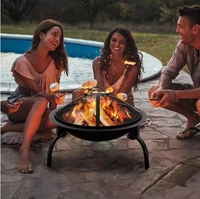 Foyer portable le plus vendu avec pieds pliables pour le camping en plein air avec couvercle d'étincelle et bâton de feu, pot de feu pour plusieurs personnes