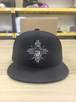 Topi Snapback Dua Warna Desain Khusus Berlubang dengan Tali Bordir untuk Pertandingan Turnamen Olahraga Luar Ruangan