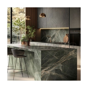 Îlot de cuisine en pierre naturelle polie, plan de travail en marbre de luxe pour appartement - Product Image 1