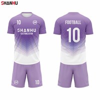 Chine Vintage Classique Rétro Football T-Shirts Brighton Croatie Maillots Hommes Football Chemise Football Allemagne Football Porter Jersey