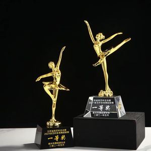 Trofeos <span class=keywords><strong>de</strong></span> Resina Personalizados con Cristal K9 Dorado para Escuela, Universidad, <span class=keywords><strong>Ballet</strong></span>, Competencia, Danza, Placa <span class=keywords><strong>de</strong></span> Trofeo - Product Image 1