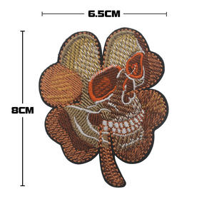 屋外対応、国境を越えて使える既製品、カスタマイズ可能なスカルフラワー刺繍入りエコフレンドリー3Dピンバッジマグネット、三つ葉植物キャンバス - Product Image 3