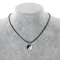 Collier pendentif Yin Yang en alliage de Zinc, amulette en métal émaillé, collier pendentif tai ji