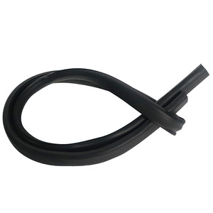 Joint d'étanchéité de capot BMW X5 E70 51237161345, joint en caoutchouc pour garniture de porte de voiture - Product Image 1