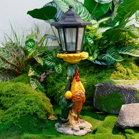 Personnalisé Coloré Polyrésine Coq Solaire Lumière Nautique Moderne Amour-Pyramide En Forme De Lampe Solaire Jardin Décor De Noël Ornement Art
