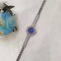 Montre à quartz vintage pour femmes, style décontracté et professionnel, couleur diamant, montre rétro de luxe unique