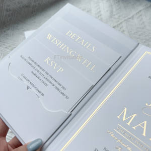 Inviti Personalizzati Formato A5 con Copertina Rigida Pieghevole, Stampa in Lamina Dorata, Inviti Matrimoniali Bianchi con Tasca - Product Image 3