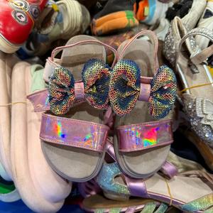 2025 África Niños Zapatos de segunda mano Stock Zapatos usados en pacas para niños Niñas - Product Image 2