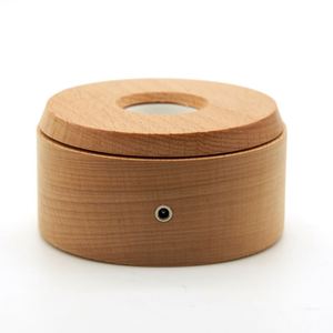 Base de Madera Redonda con Luz LED 3D Personalizada, Directo de Fábrica en Pujiang, con Cable USB para Manualidades y Regalos - Product Image 3