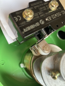 Dispositif de protection de convoyeur à bande avec capteur d'arrêt d'urgence à cordon de tirage bidirectionnel de haute qualité - Product Image 3