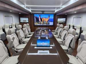 Многофункциональный автоматический дизельный автомобиль с аварийной мобильной командной платформой для связи и отправки консультаций - Product Image 4