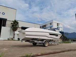 FLIT Design de Luxe, Mini-Yacht de Pêche en Fibre de Verre Soudée de 23 pieds, Bateau de Sport et de Loisirs, Moteur 90 CV, Personnalisé - Product Image 5