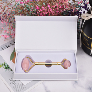 Set de <span class=keywords><strong>Masajeador</strong></span> <span class=keywords><strong>Facial</strong></span> Gua Sha de <span class=keywords><strong>Cuarzo</strong></span> <span class=keywords><strong>Rosa</strong></span> de Doble <span class=keywords><strong>Rodillo</strong></span> Marca Mushang con Logotipo Personalizado para Rostro y Ojos, Uso Profesional - Product Image 2