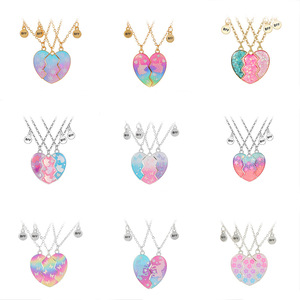 Vente flash : Ensemble de colliers en alliage à double cœur, collier magnétique pour meilleurs amis, collier pour <span class=keywords><strong>2</strong></span> couples, bijoux en gros - Product Image 1