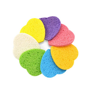 Vente en gros d'éponges faciales compressées Cellulose rose naturelle en forme de coeur masque exfoliant cosmétique de <span class=keywords><strong>spa</strong></span> éponge nettoyante pour le visage - Product Image 5