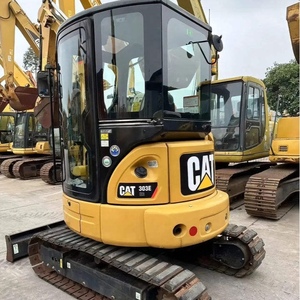 Mini-excavatrice hydraulique d'occasion CAT303ECR, fonctionnement flexible, prête pour la rénovation des terres agricoles et les petits travaux de démolition. - Product Image 4