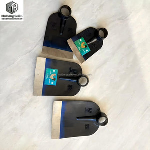 Vente directe d'usine, qualité fiable, outils et équipements <span class=keywords><strong>de</strong></span> <span class=keywords><strong>jardinage</strong></span> en métal miniatures avec manche, houe <span class=keywords><strong>de</strong></span> jardin - Product Image 1