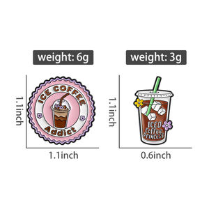 Pin Pecinta Kopi Es Gaya Minuman Lucu Desain Putri Kopi Es untuk Penggemar Kopi Hadiah Ransel - Product Image 6