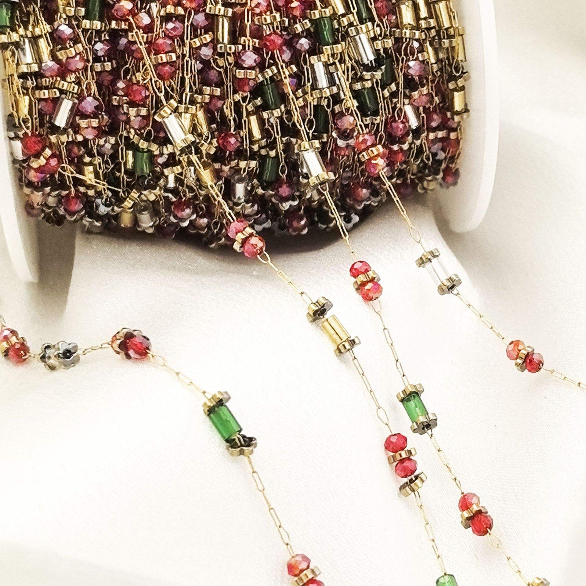 Tooth edge long tube flat crystal titanium steel chain