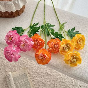 ดอกกุหลาบประดิษฐ์ ผ้าไหม คุณภาพสูง จำลองเหมือนจริง ก้านเดี่ยว สำหรับตกแต่งงานแต่งงานและบ้าน - Product Image 4