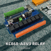 Module relais intelligent pour maison connectée KC868-A8v3 KinCony ESP32-S3 à 8 canaux avec écran OLED, contrôle via application Tuya WiFi, design réversible