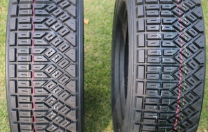 Taille de dérive populaire 280/650R18 300/680R18 <span class=keywords><strong>zestino</strong></span> UHP llantas pneus de course automobile pneu semi slick prix de gros - Product Image 2