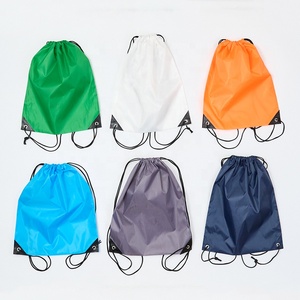 Sac de sport ouvert léger de qualité supérieure, design à cordon, imprimé de dessins animés, polyester personnalisable pour sac fourre-tout décontracté, diverses couleurs - Product Image 5