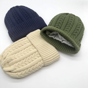 Bonnet d'hiver en velours arctique tricoté torsadé, doublé polaire, avec logo personnalisé, en acrylique, nylon et PBT élastique, vente en gros - Product Image 2