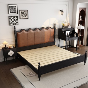 Lit rembourré en cuir vintage français avec cadre en bois de chêne massif, tailles King/Queen/Full pour chambre à coucher - Product Image 2