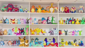 Peluches Famille Évoli en Postures Debout et Assises, Jouets en Peluche Pikachu Pokémon de la Série Animée pour Machine à Pinces - Product Image 6