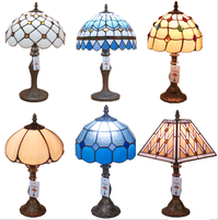Vente en gros et vente directe de petites lampes de table en verre coloré de 8 pouces, style mosaïque, à bas prix