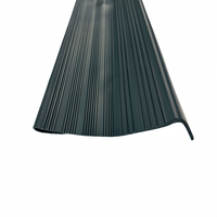 Profilé de protection d'angle antidérapant en PVC pour marches d'escalier, bande de seuil en vinyle PVC en forme de L pour escaliers