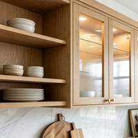 Meubles de cuisine modernes sur mesure en bois massif et placage, modulaires RTA, avec vitrine en verre pour projets