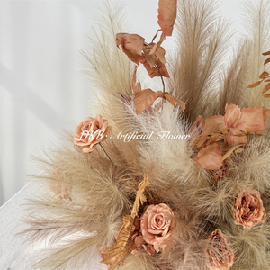 Decoración Floral Artificial Más Popular del 2025, Rosas y Pampas al por Mayor para Decoración de Mesa de Boda - Product Image 3