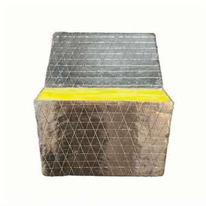 Isolation en <span class=keywords><strong>laine</strong></span> <span class=keywords><strong>de</strong></span> verre <span class=keywords><strong>de</strong></span> style design industriel, rouleaux R11 R30, <span class=keywords><strong>prix</strong></span> économique pour les murs extérieurs en <span class=keywords><strong>bois</strong></span> pour la chambre à coucher - Product Image 3