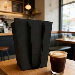 Bolsas de Papel Kraft Negras Trapezoidales Personalizadas con Asas Retorcidas Reciclables para Empaque de Regalos y Ramos Hechos a Mano - Product Image 4