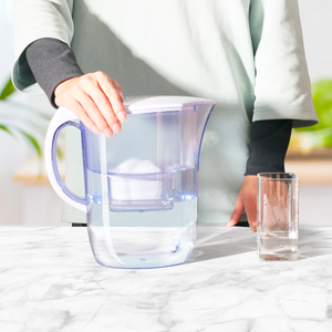 Carafe <span class=keywords><strong>filtrante</strong></span> à <span class=keywords><strong>eau</strong></span> domestique 3,8 L – Élimine le chlore, les métaux lourds, antibactérienne, ionisée, <span class=keywords><strong>eau</strong></span> fraîche et claire, alcaline - Product Image 6