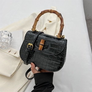 Borsa a Mano Firmata da <span class=keywords><strong>Donna</strong></span> Stile Vintage, Borsa a Spalla da <span class=keywords><strong>Donna</strong></span>, Borsa da Viaggio in Pelle PU da <span class=keywords><strong>Donna</strong></span>, Manico a Forma di Bambù, <span class=keywords><strong>Borse</strong></span> di <span class=keywords><strong>Marca</strong></span> da <span class=keywords><strong>Donna</strong></span> - Product Image 1