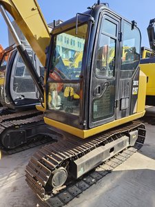 Excavatrice sur chenilles compacte 7 tonnes 307E/307e2, état de fonctionnement parfait, importée du Japon, avec PLC et roulements, en stock - Product Image 4