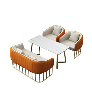 Conjunto de sofás de hotel en cuero naranja con marco dorado para recepción, salón, cafetería, área de espera - Product Image 5