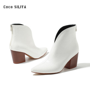 Bottines pour femmes Coco SILIYA, bout pointu, imprimé serpent, fermeture éclair, bottines Chelsea, tendance mode, talon en bois blanc - Product Image 1