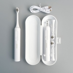Cepillo de dientes eléctrico sónico personalizado con carga tipo C, cerdas extra suaves, resistente al agua IPX7 para adultos - Product Image 4