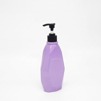 Bouteille en plastique de sérigraphie violette de haute qualité de 500ml personnalisée pour le pulvérisateur de pompe de gel douche de shampooing de lotion vente en gros