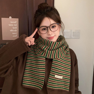 Écharpe tricotée rayée en polyester, chaude pour l'hiver, cache-cou coupe-vent, respirante, légère, longueur moyenne, style coréen vintage - Product Image 1